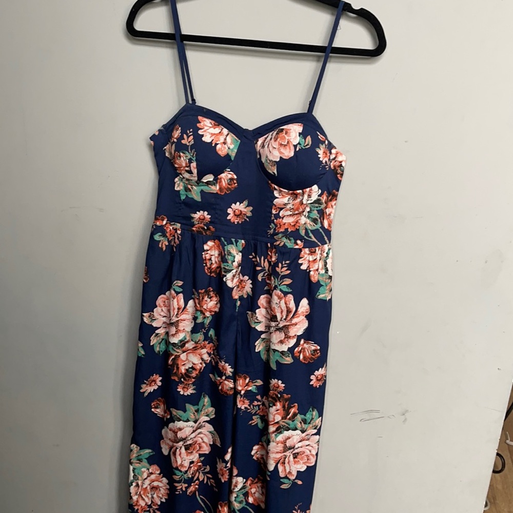 Flower jumpsuit with pockets!